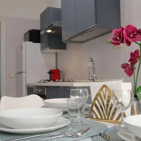 Sara's - Modern Near Metro, Perfect For Families And Groups In *