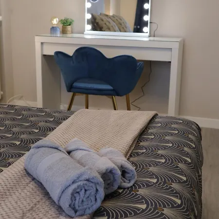 Sara's - Modern Near Metro, Perfect For Families And Groups In * Roma