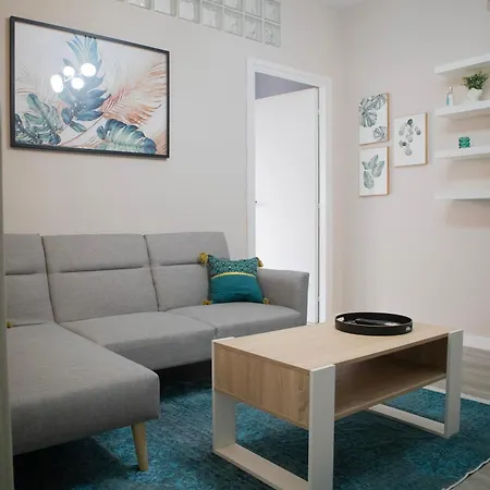 Sara's - Modern Near Metro, Perfect For Families And Groups In Rom