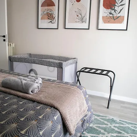 Lejlighed Sara's - Modern Near Metro, Perfect For Families And Groups In *