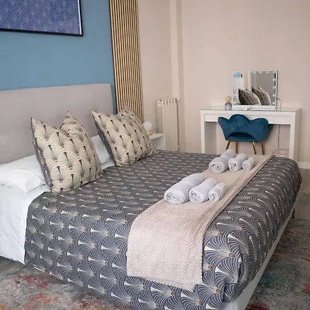 Lejlighed Sara's - Modern Near Metro, Perfect For Families And Groups In Rom
