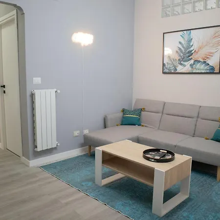 Sara's - Modern Near Metro, Perfect For Families And Groups In Apartment Rome